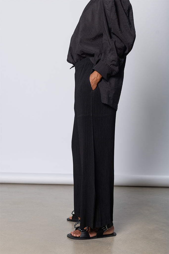 Hatching Pleats Wide Leg Pants - Black