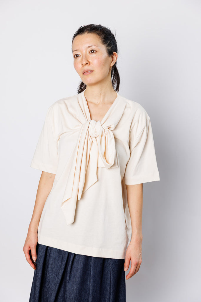 Hebitta Tie Neck T-Shirt - Ecru