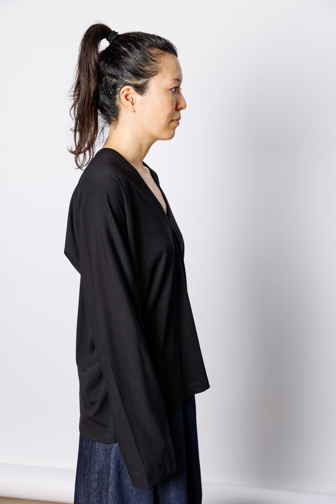 Hena Bis V-Neck T-Shirt - Black