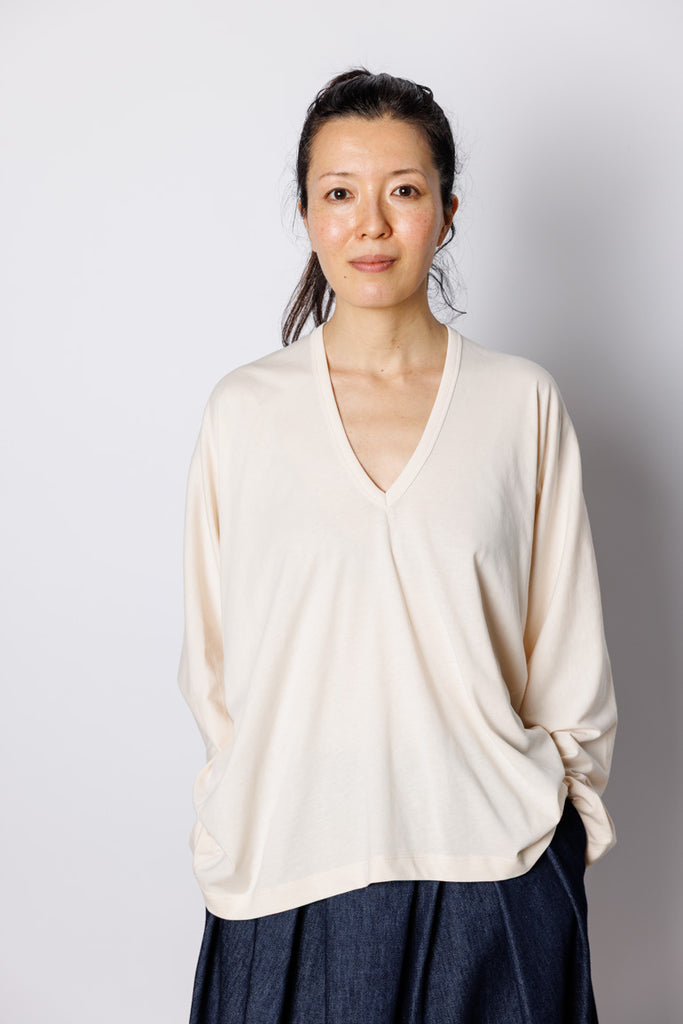Hena Bis V-Neck T-Shirt - Ecru