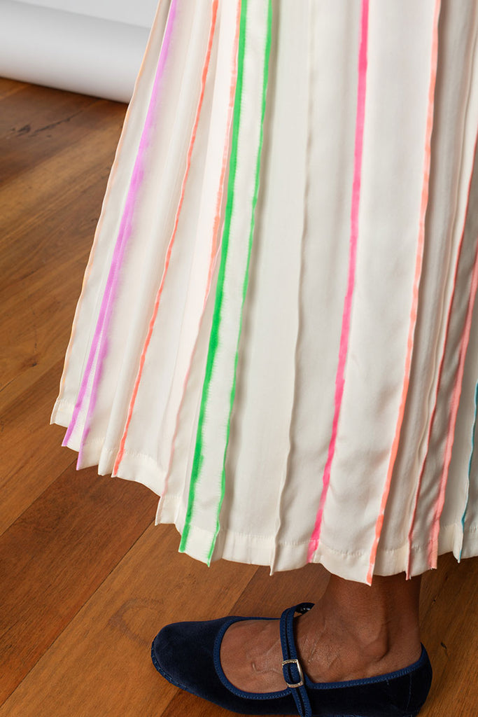 Highlighter Silk Pleated Skirt - White/Multi