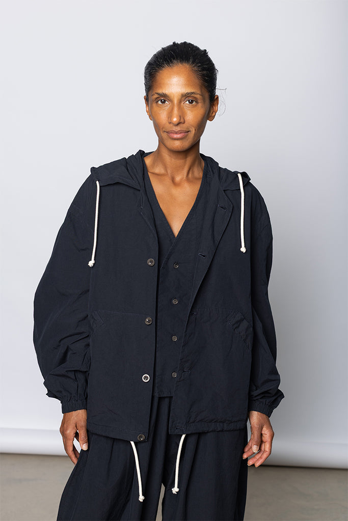 Huckle Hoodie - Off Black