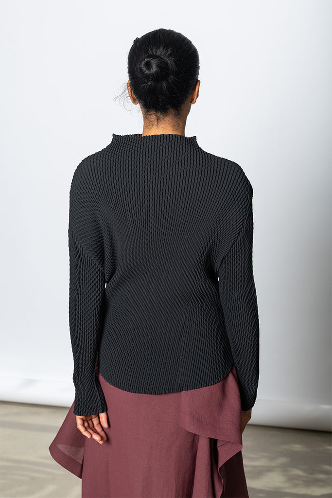 Misty Pleats Top - Black