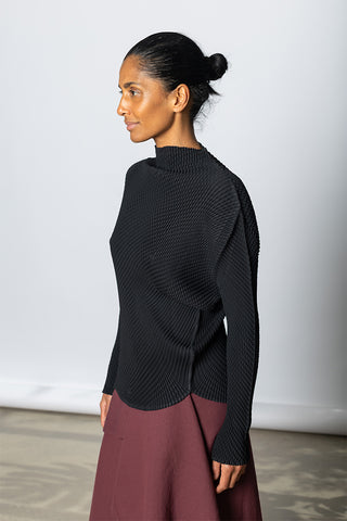 Misty Pleats Top - Black