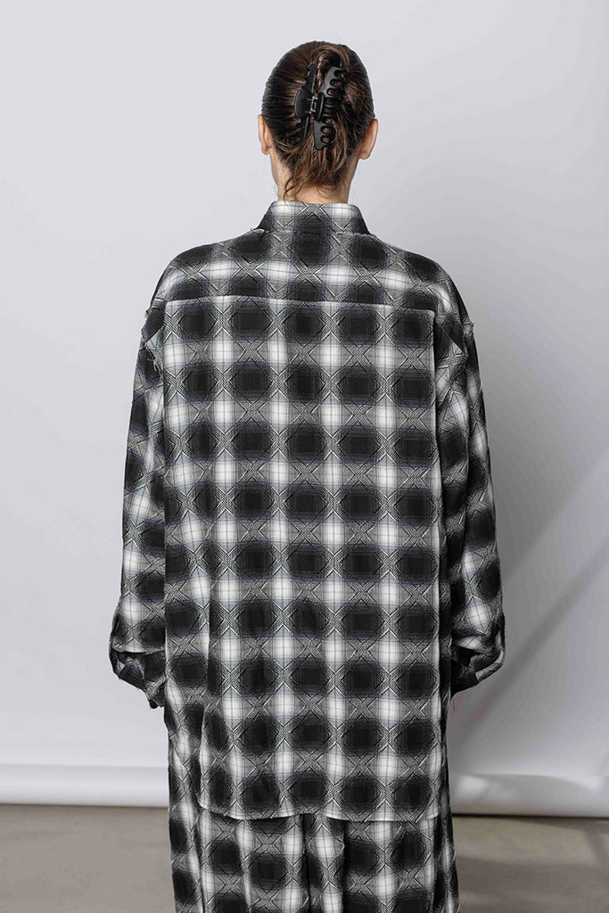 K Stand Collar Shirt - Black/White