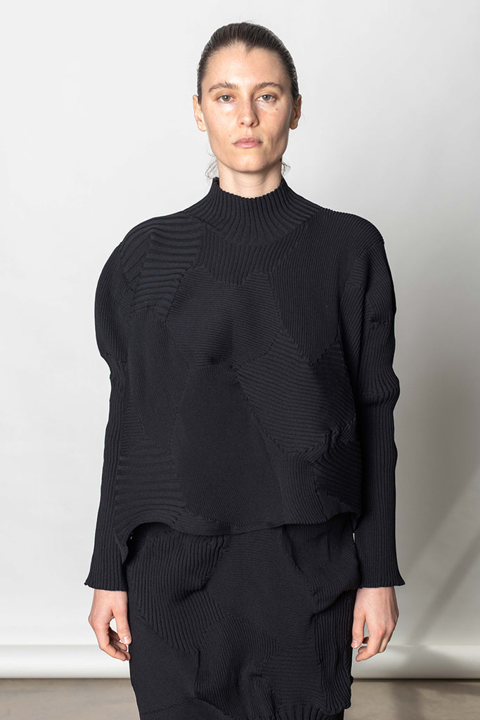 Kone Kone Pullover - Black