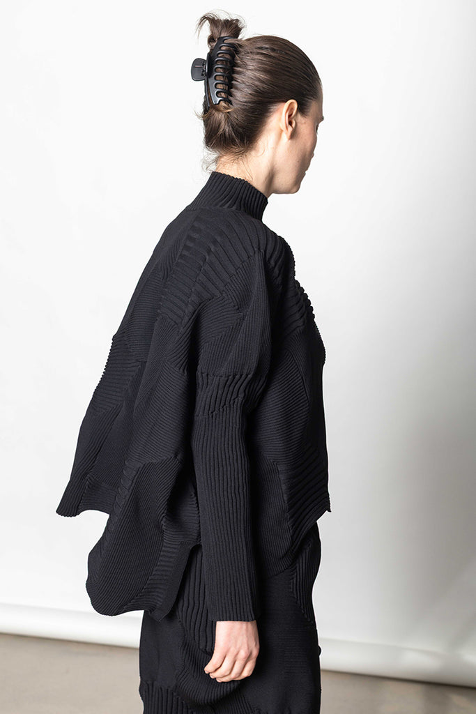 Kone Kone Pullover - Black
