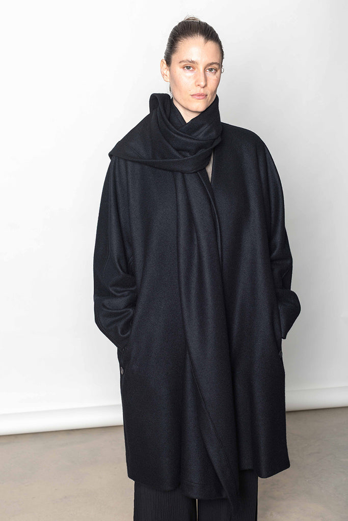 Manner Coat - Black