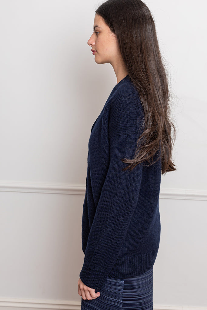 Maura V Neck - Navy