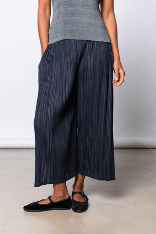 Mellow Pleats Pants - Blue Black