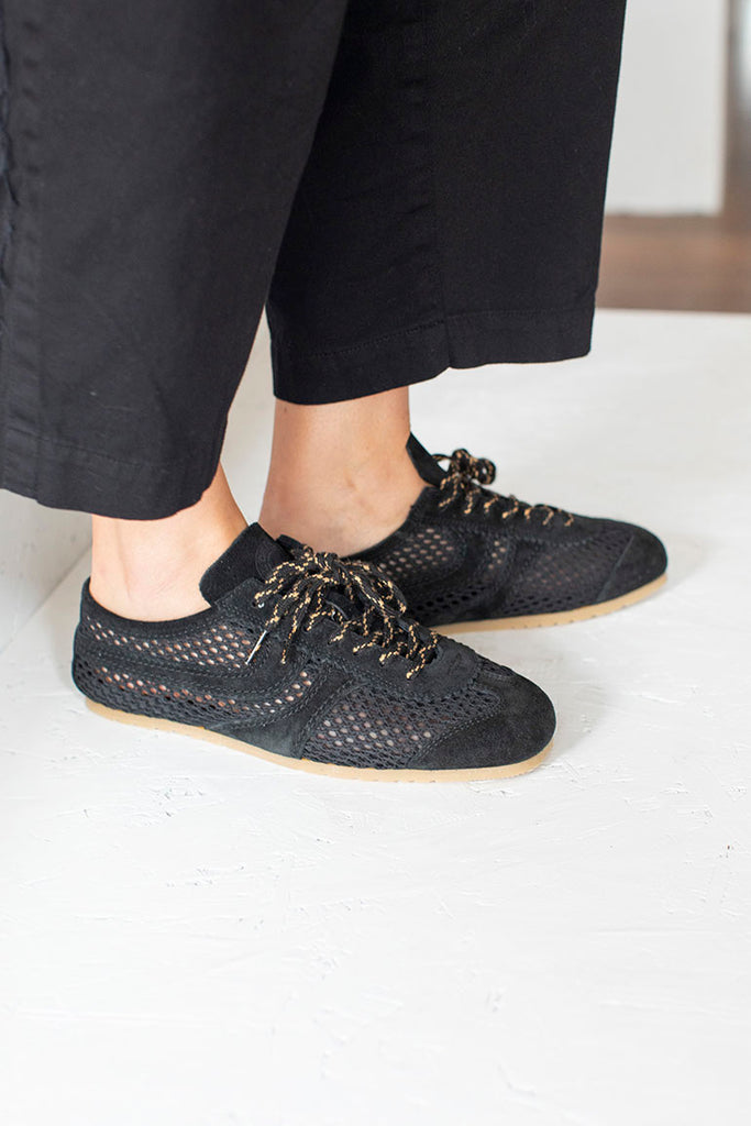 Mesh Sneakers - Black