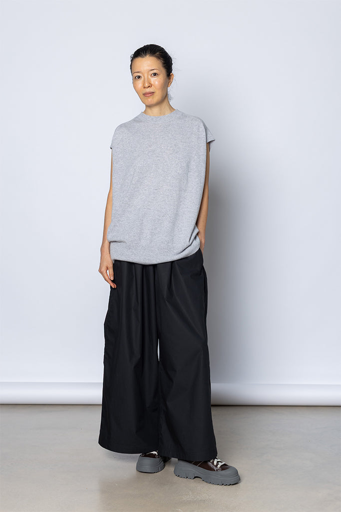 Mistle Knit Vest - Light Grey