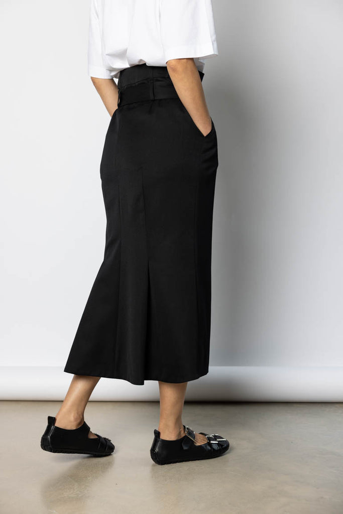 Multi Belt Loop Kick Back Skirt - Black