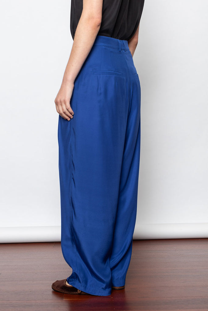 Organic Silk Pleated Pant - Cobalt