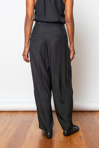 Organic Silk Pleated Pant - Black