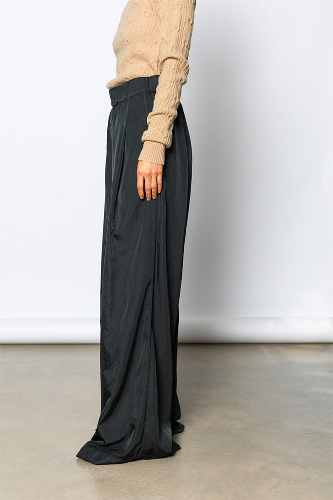 Pila Overdyed Pants - Dark Green