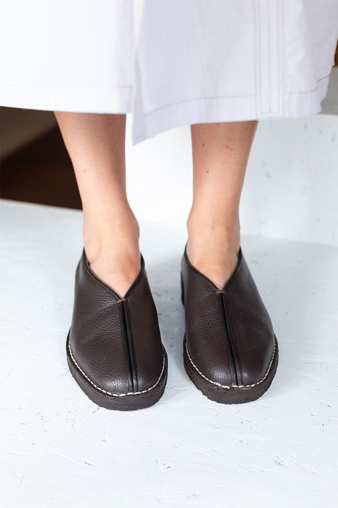 Piped Crepe Slippers - Dark Brown