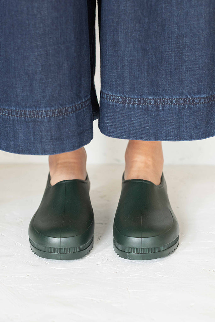 Plasticana Gardenia Clog - Vert at Poepke 2
