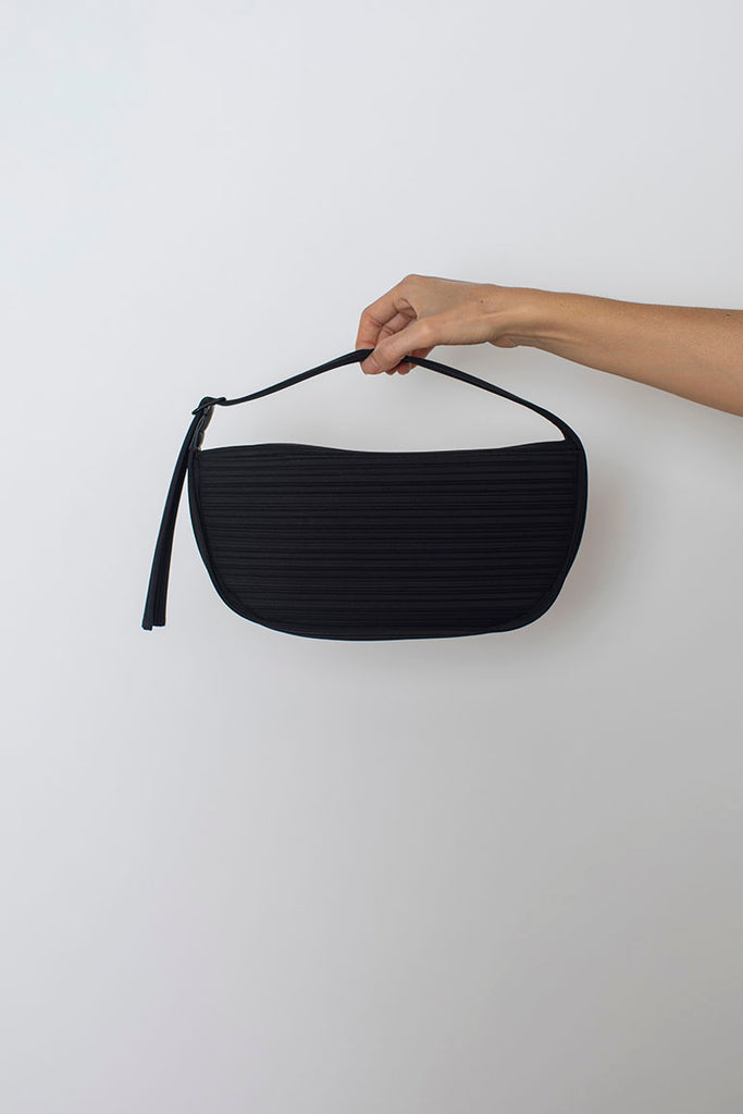 Pleats Half Moon Bag - Black