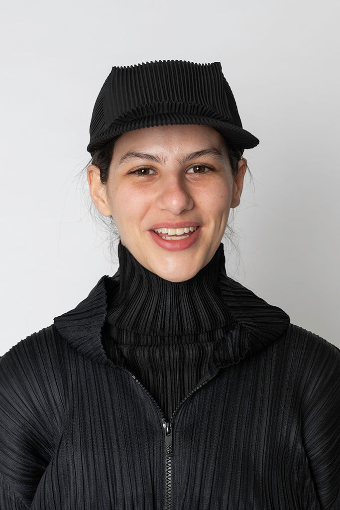 Pleats Cap - Black