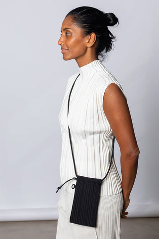 Pleats Mini Pochette - Black