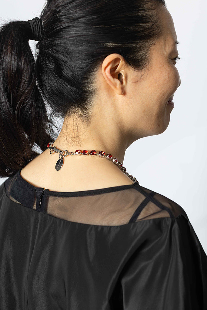 V-Line Floral Necklace - Blood Red