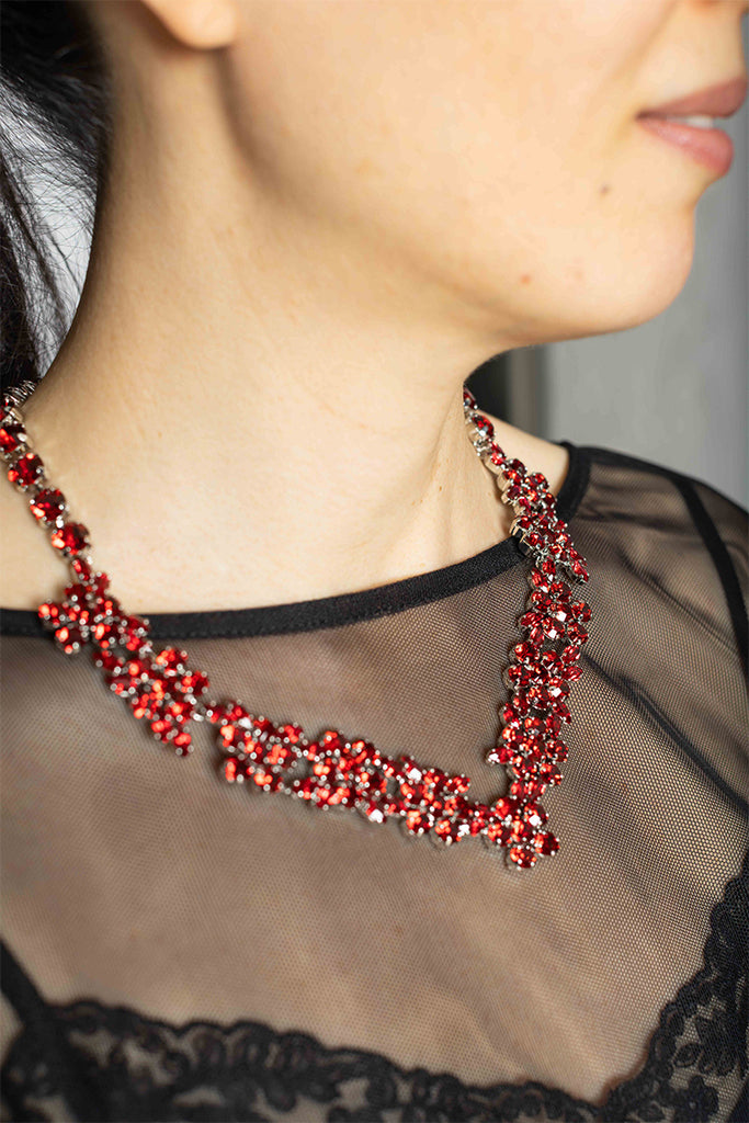 V-Line Floral Necklace - Blood Red