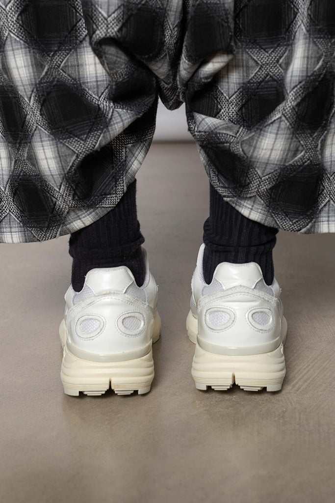 Sneakers - White