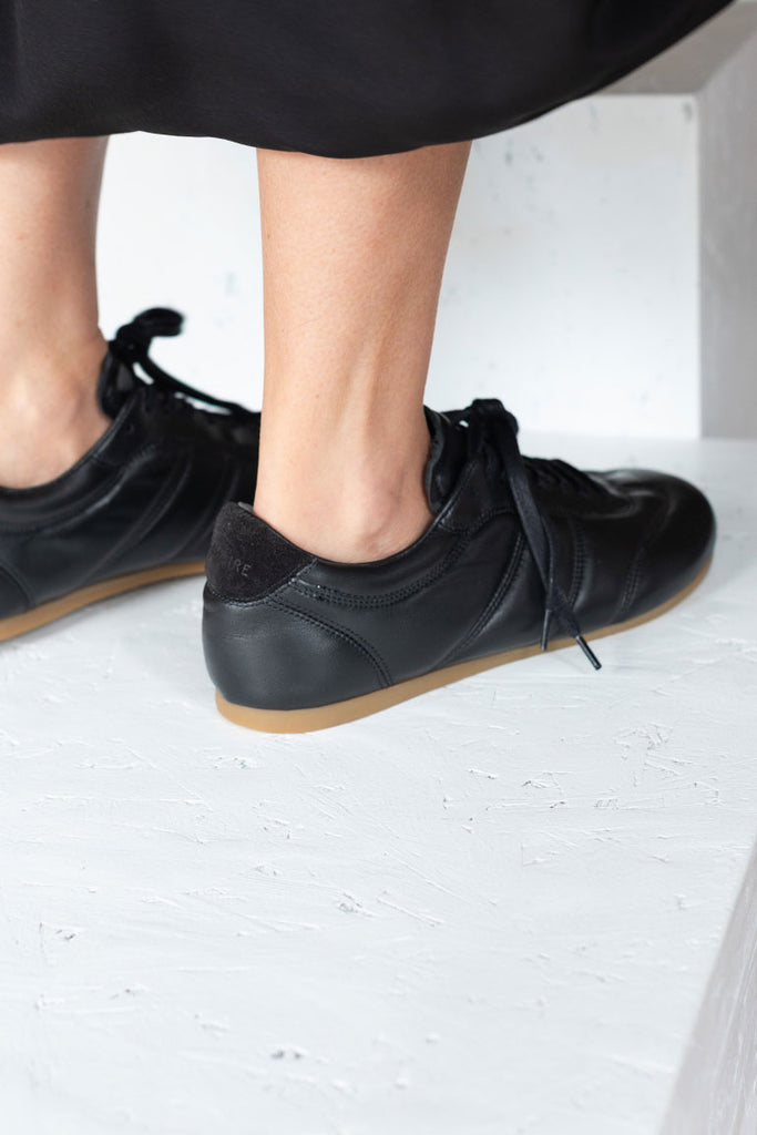 Soft Runner - Black