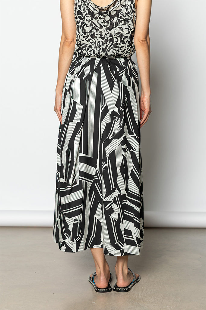 Soni Skirt - Black/White