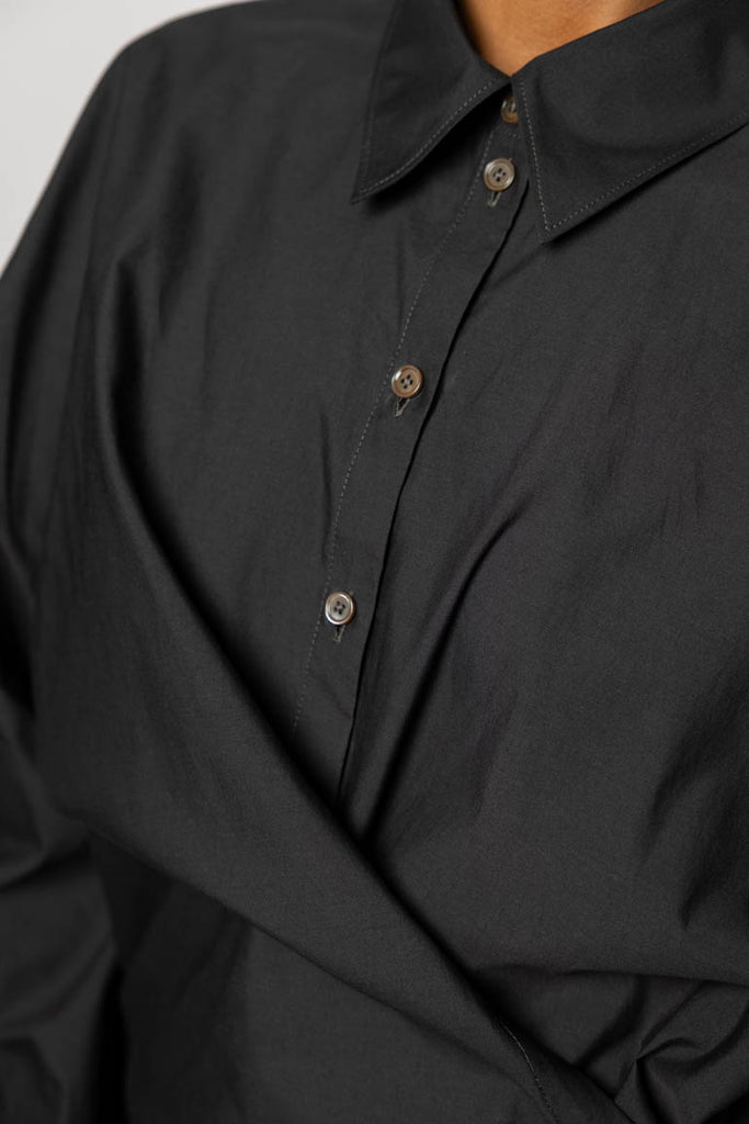 Straight Collar Twisted Shirt - Squid Ink