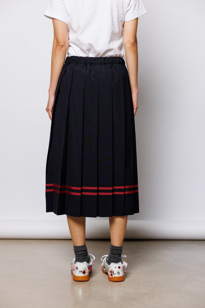 Striped Border Pleated Skirt - Navy