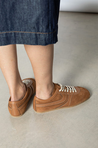 Suede Sneakers - Tan