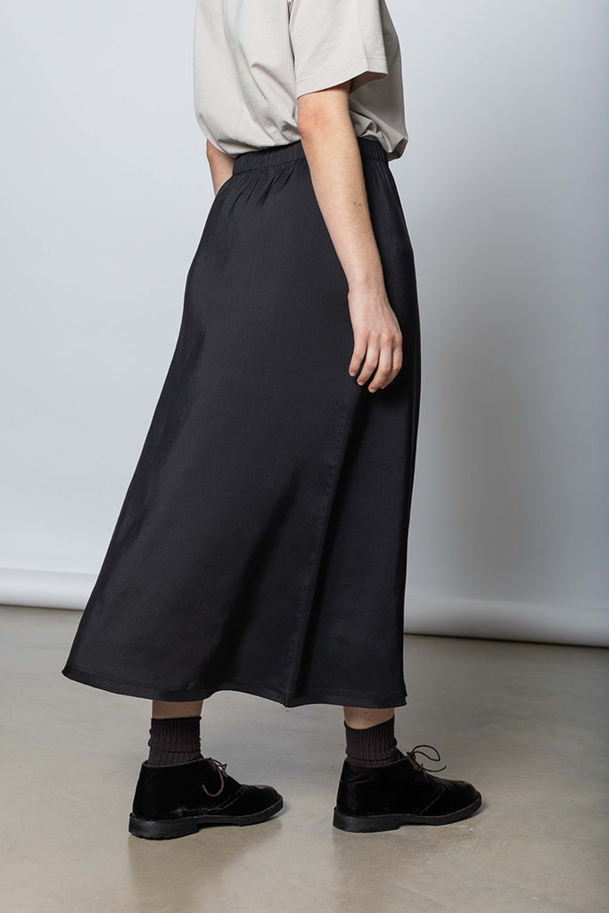 Synne Skirt - Cosmos