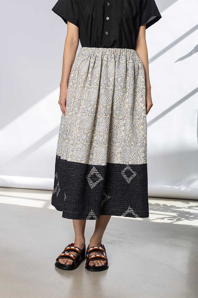 Contrast Hem Skirt - Ecru/Black