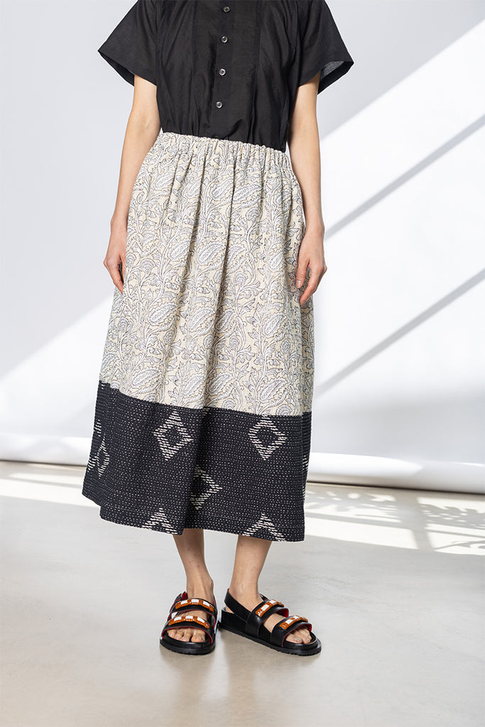 Contrast Hem Skirt - Ecru/Black