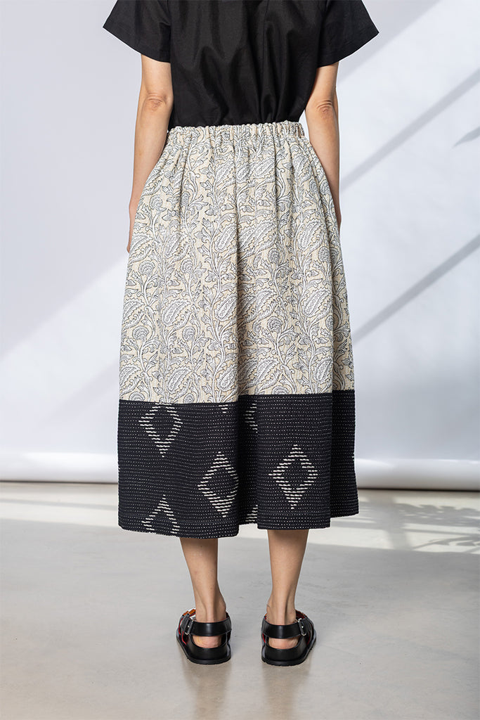 Contrast Hem Skirt - Ecru/Black