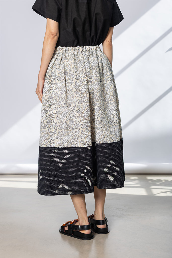 Contrast Hem Skirt - Ecru/Black