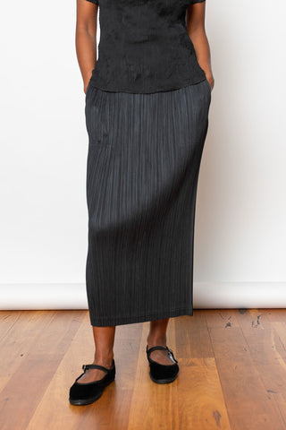 Thicker Bottoms Skirt - Black