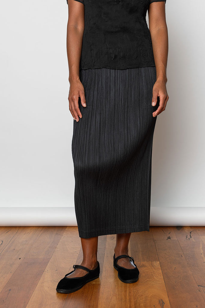 Thicker Bottoms Skirt - Black