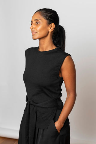 Trompe L'oeil Sleeveless Jumper - Black