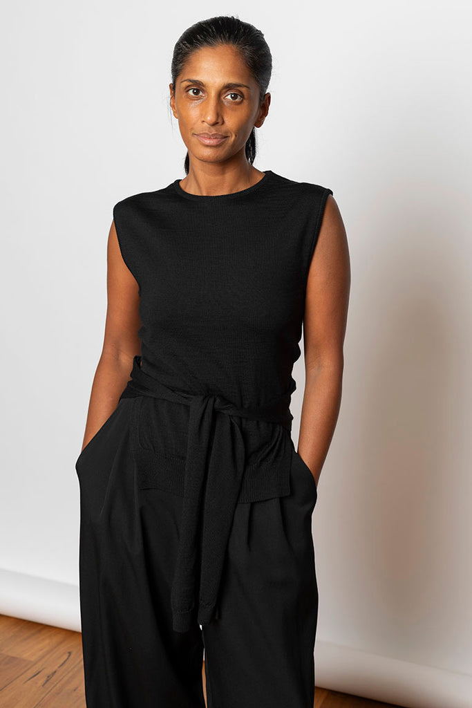 Trompe L'oeil Sleeveless Jumper - Black