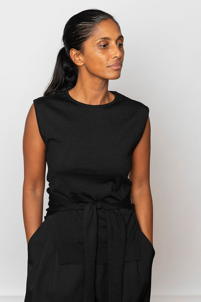 Trompe L'oeil Sleeveless Jumper - Black