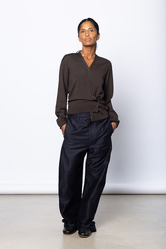 Twisted V-Neck Jumper - Dark Cacao