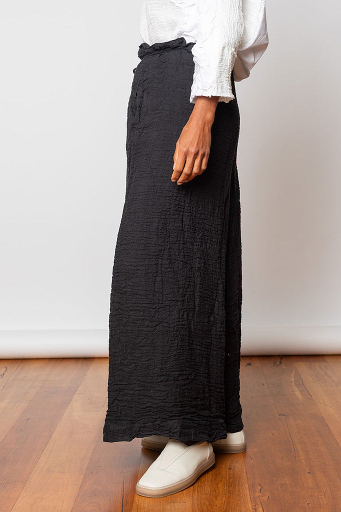 Washed & Crushed Linen Pants - Black