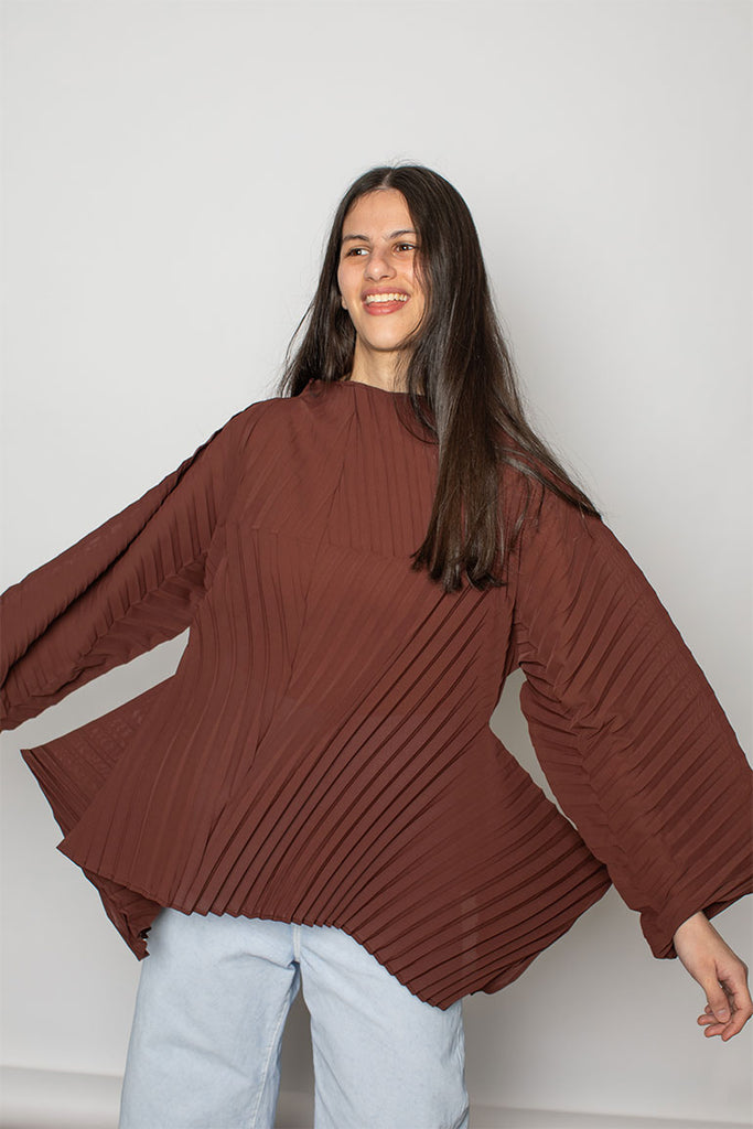 Wave Pleats Top - Dark Brown
