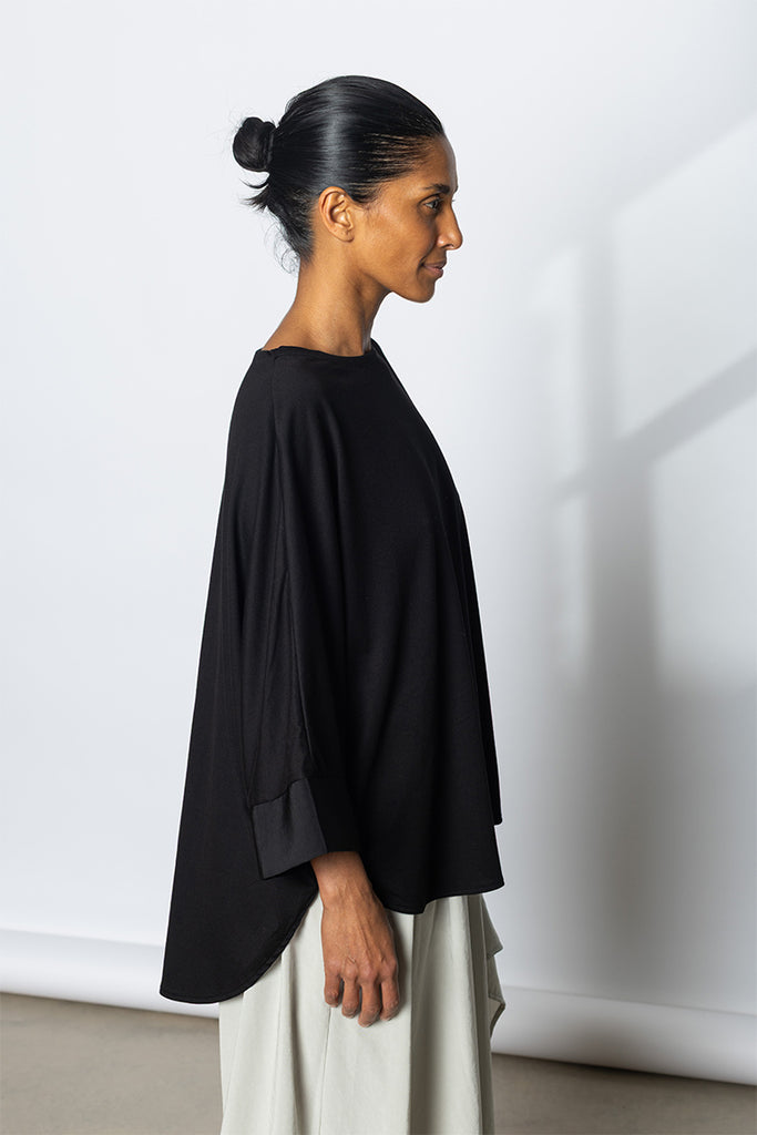 Contrast Cuff Round Neck T-Shirt - Black