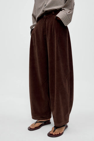 Corduroy Baggy Pants - Brown