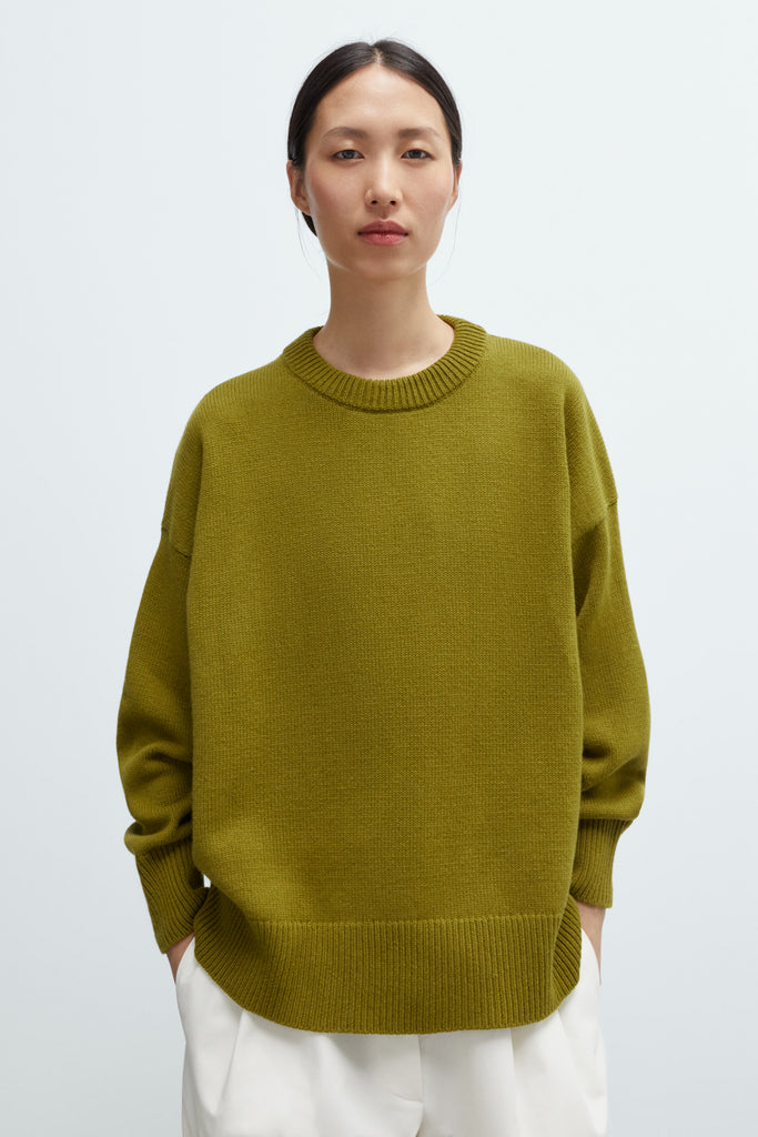 Merino Wool Oversized Sweater - Woodbine