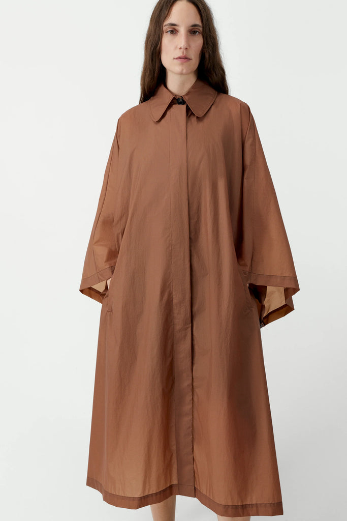 Light Weight Technical Cape - Sierra